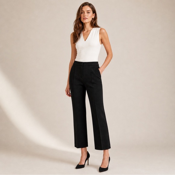 BCBGMaxAzria Pants - BCBG Max Azria Black Cropped Straight Leg Pants Size 8 Pockets Stretch GERRY